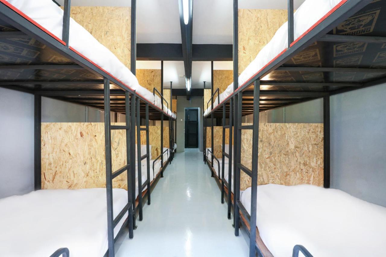 Oyo 823 Oliver'S Hostel (Adults Only) Ban Khlong Nang Li Exterior foto